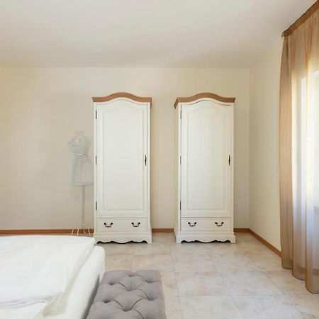 Rivapartmentsdowntown Love Bagian luar foto