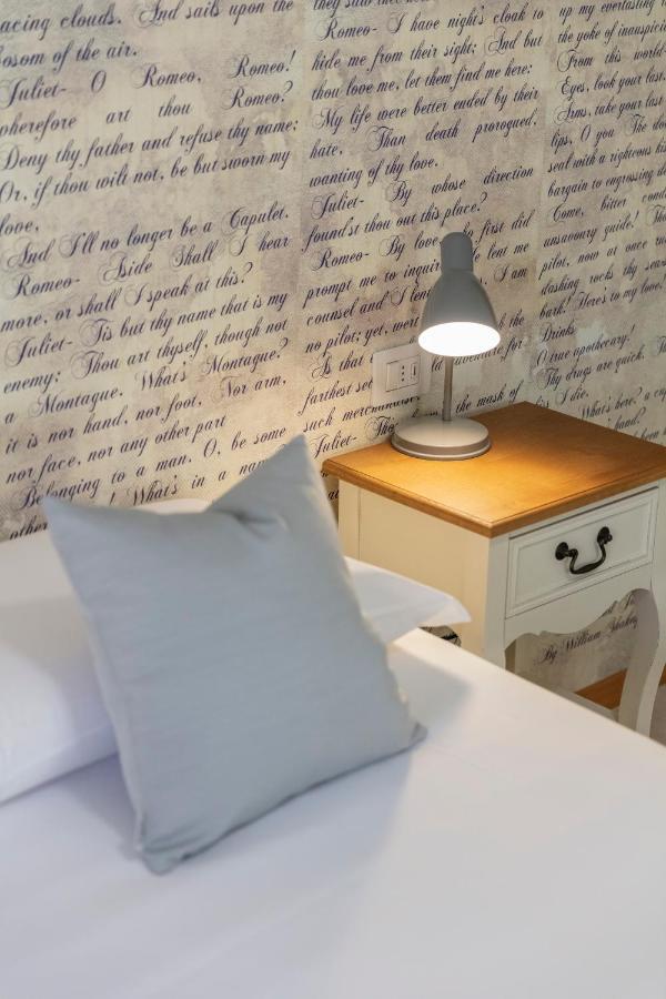 Rivapartmentsdowntown Love Bagian luar foto